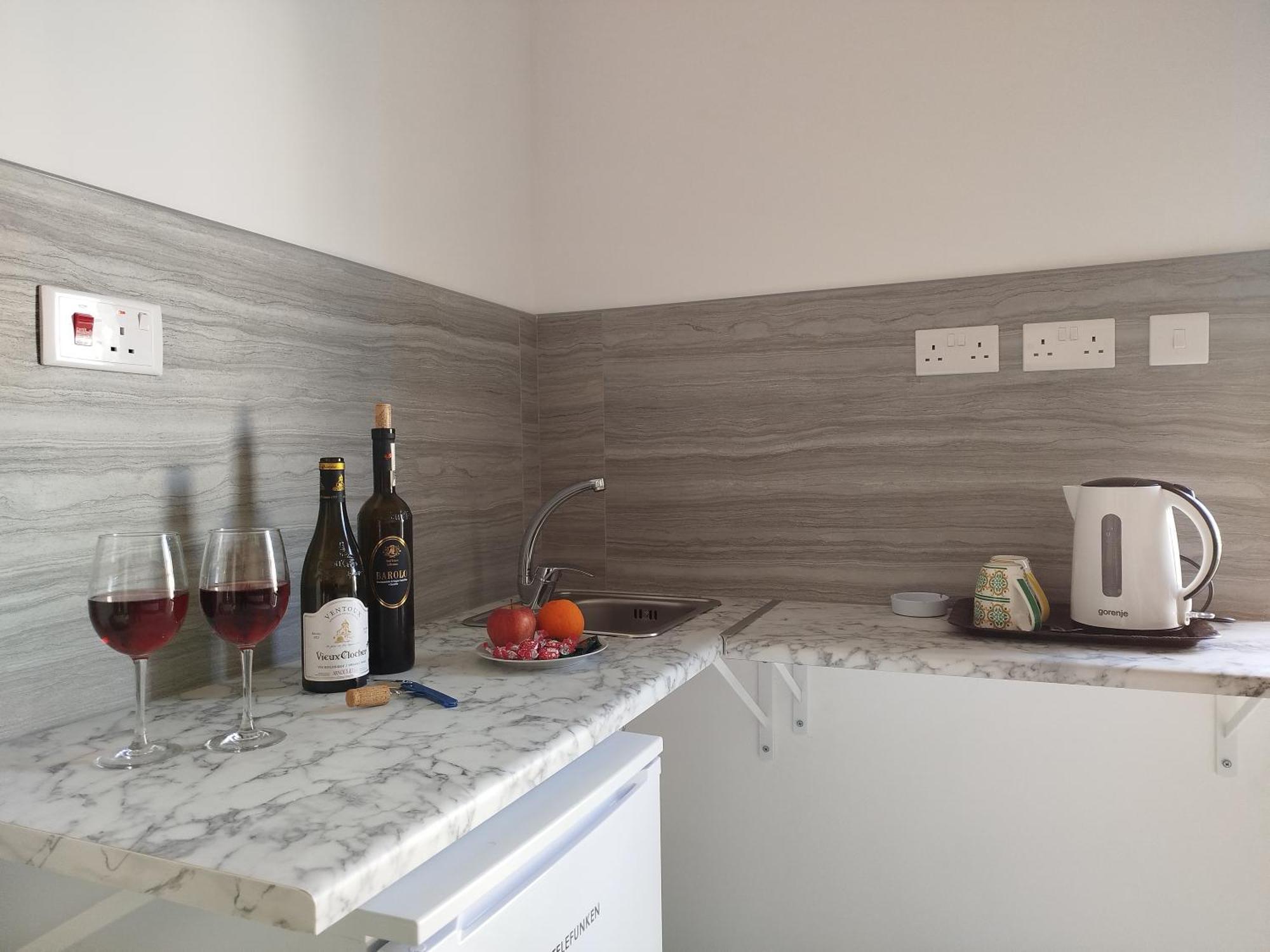 Limestone Sun Suites Sliema Quarto foto